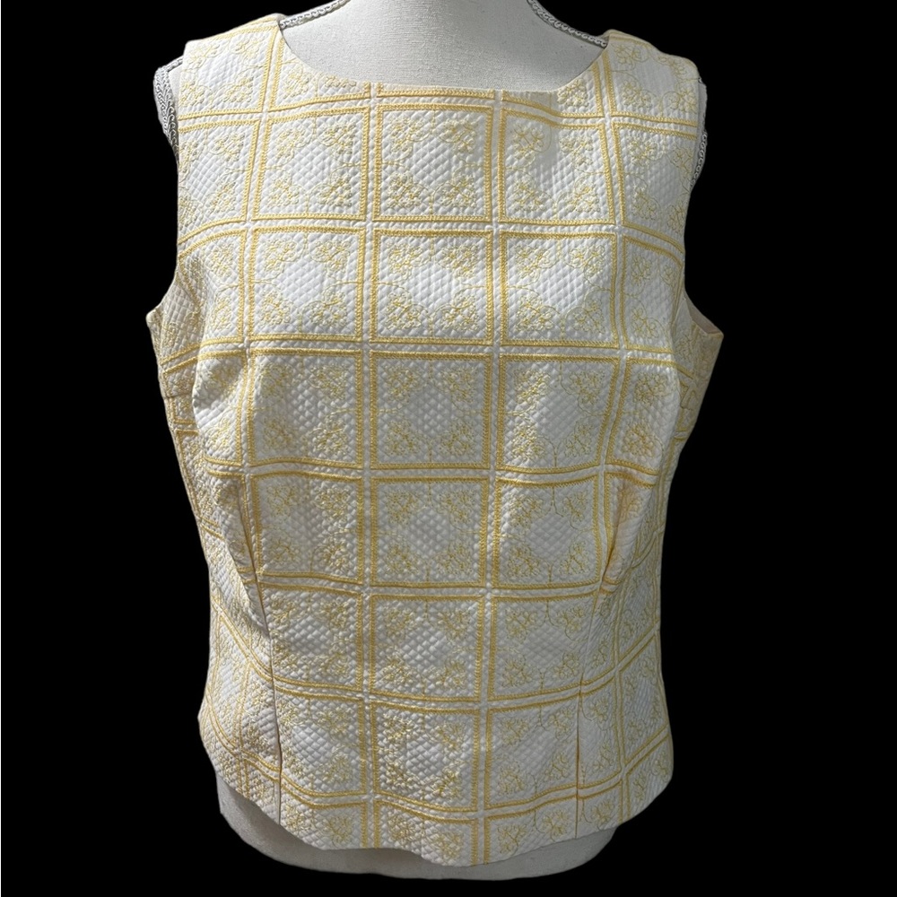Vintage Talbots Petites Embroidered Seersucker 100% Cotton Sleeveless Top 16P